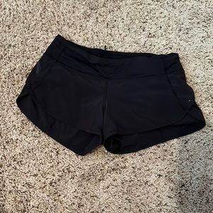 Black Lulu shorts (good condition)